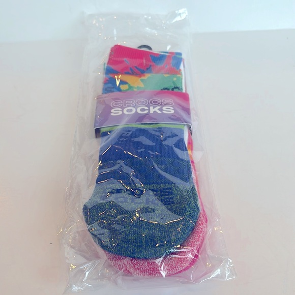 😀 CROCS Socks 3 pair kids sz small. US sz. 7 -10 - Picture 3 of 9